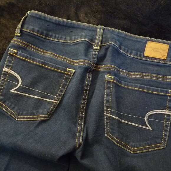 American Eagle Jeans - Picture 5 of 6